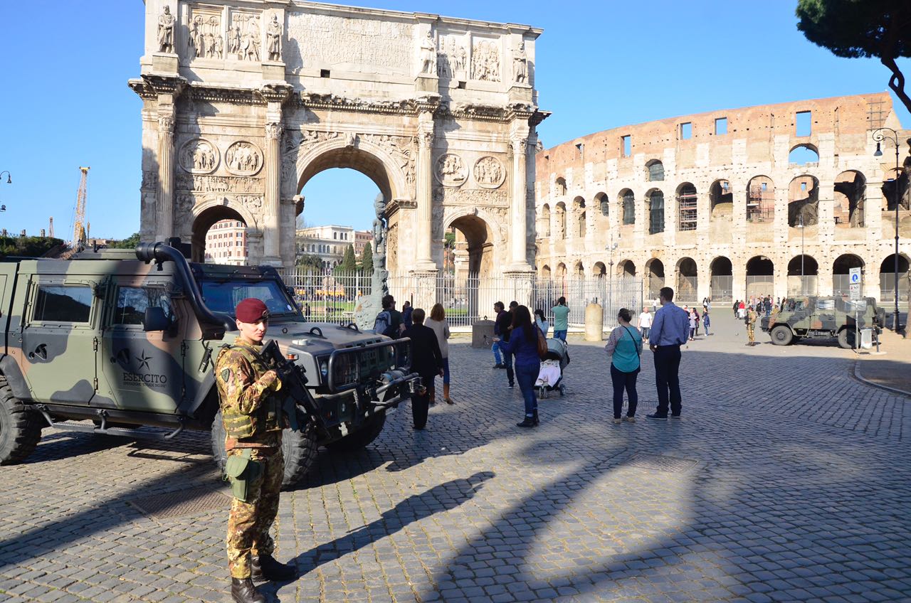 Militari a Roma